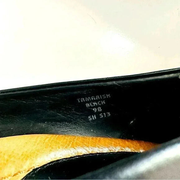 Earth Tamarack Leather Pumps - Picture 10 of 10